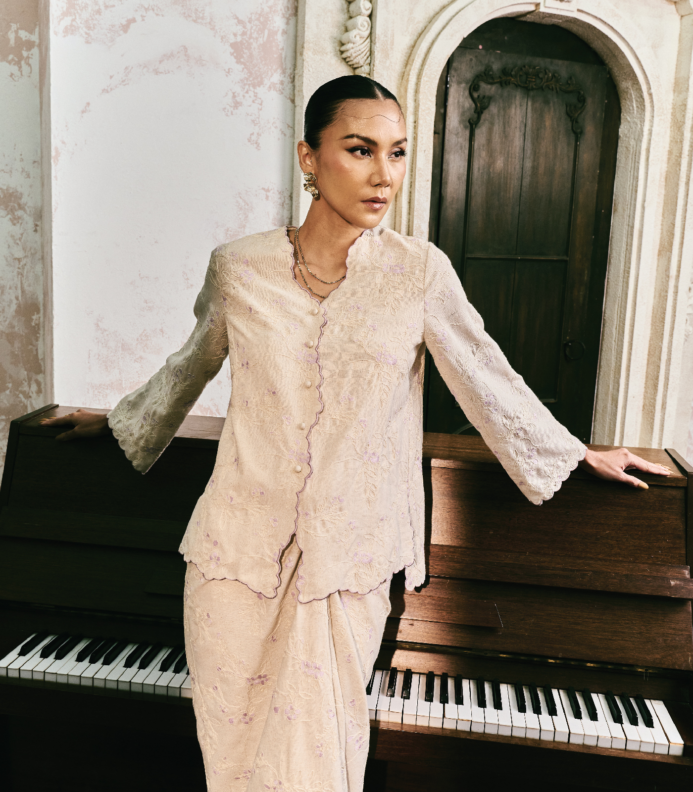 Tenang in Beige Lilac