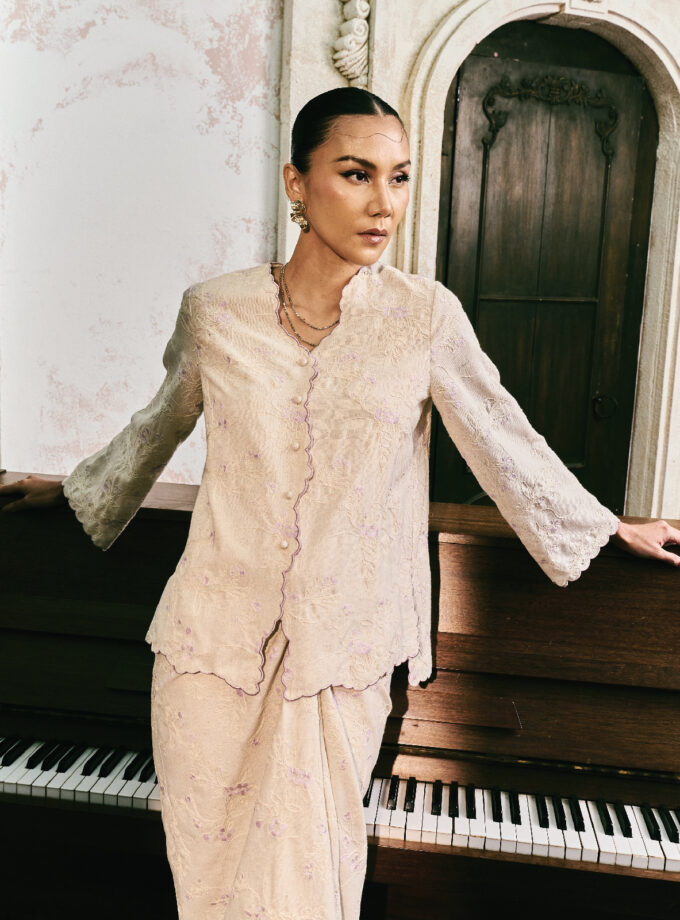 Tenang in Beige Lilac